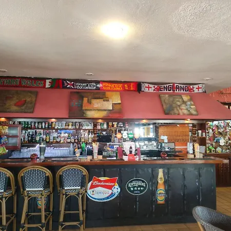 Casa Lila Montecastillo J9 カレタ・デ・フステ