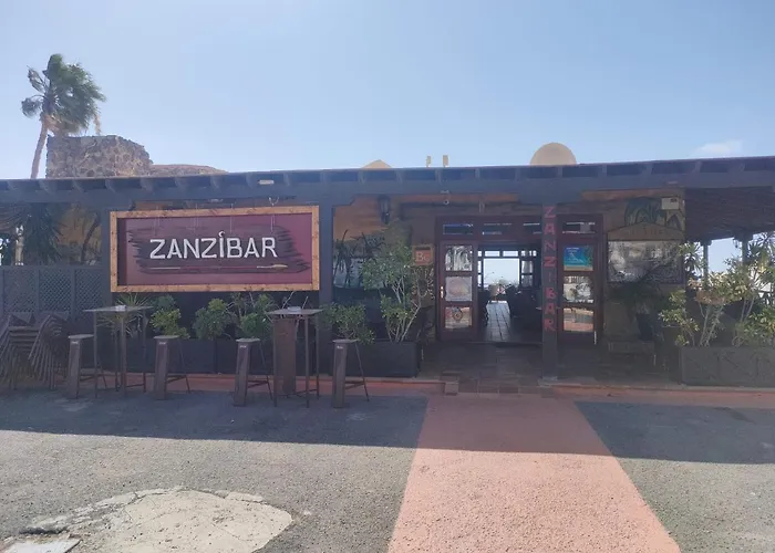 Casa Lila Montecastillo J9 アパート