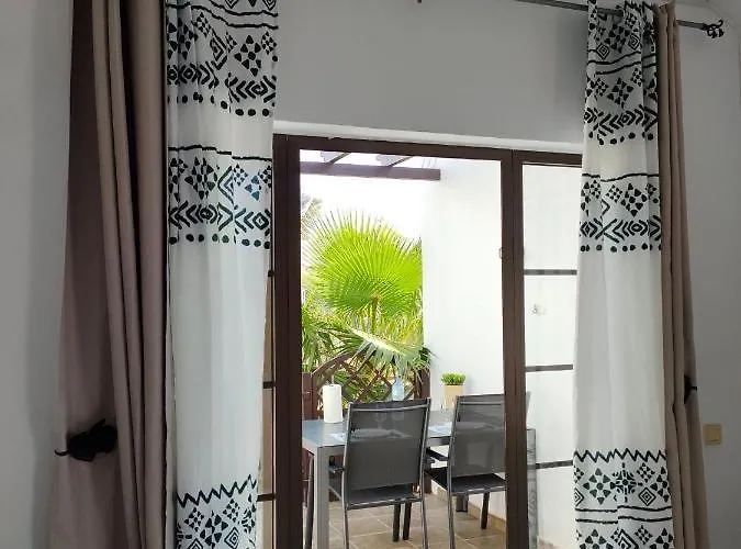 Casa Lila Montecastillo J9 カレタ・デ・フステ