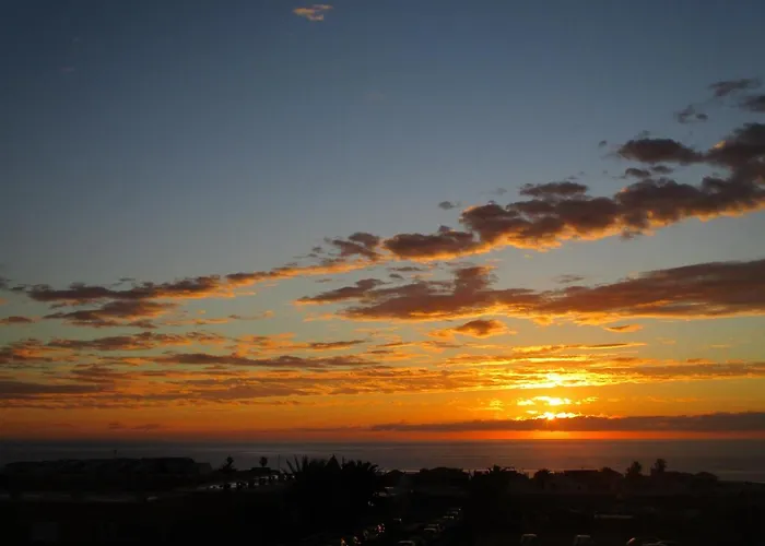 Casa Lila Montecastillo J9 *